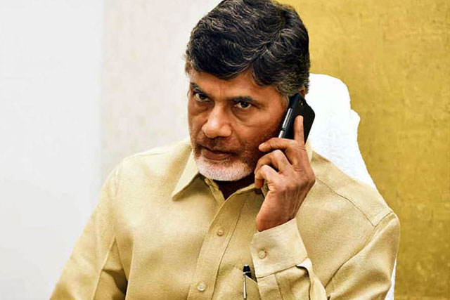 కార్యకర్త చివరి కోరిక తీర్చిన చంద్రబాబు